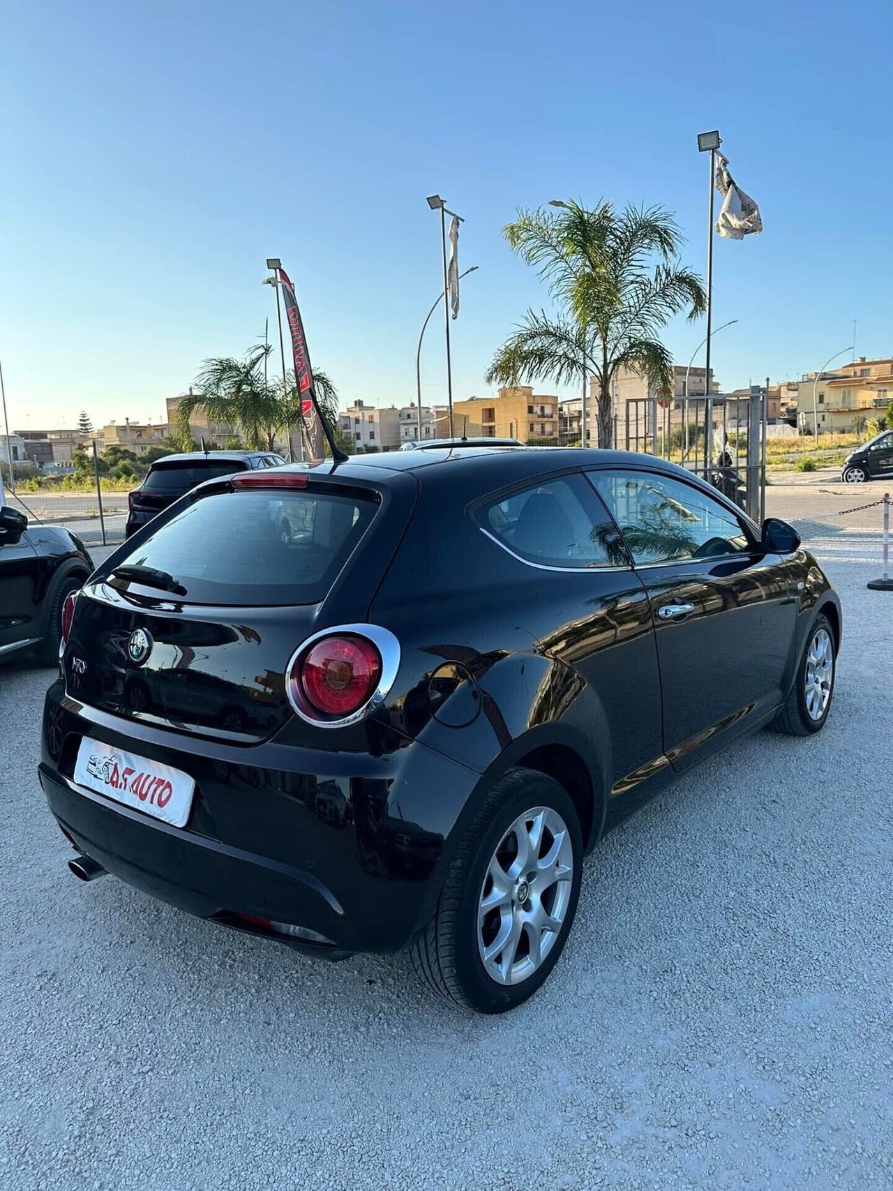 Alfa Romeo MiTo 1.3 JTDm-2 95 CV S&S Distinctive