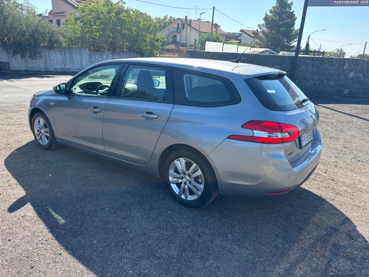 Peugeot 308 BlueHDi 130 S&S Allure