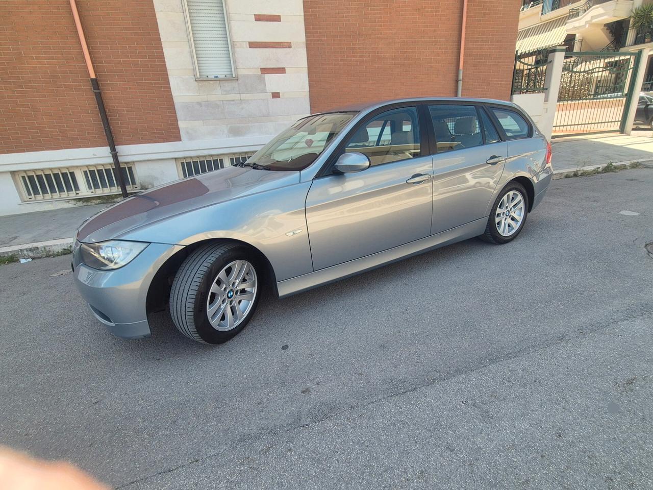 Bmw 320 163cv cambio automatico anno 07
