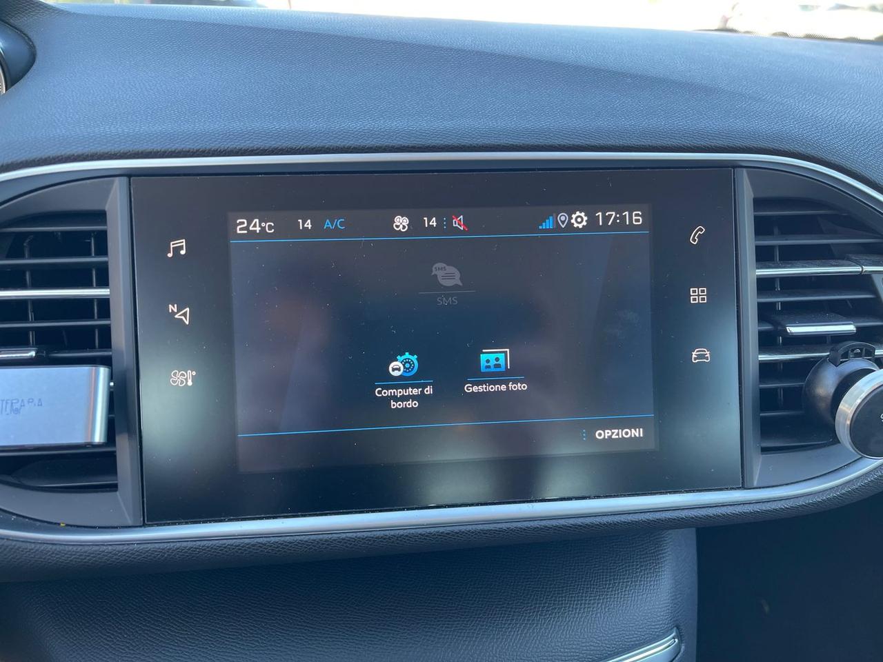 Peugeot 308 1.5 Blue HDI 100 Active #10305