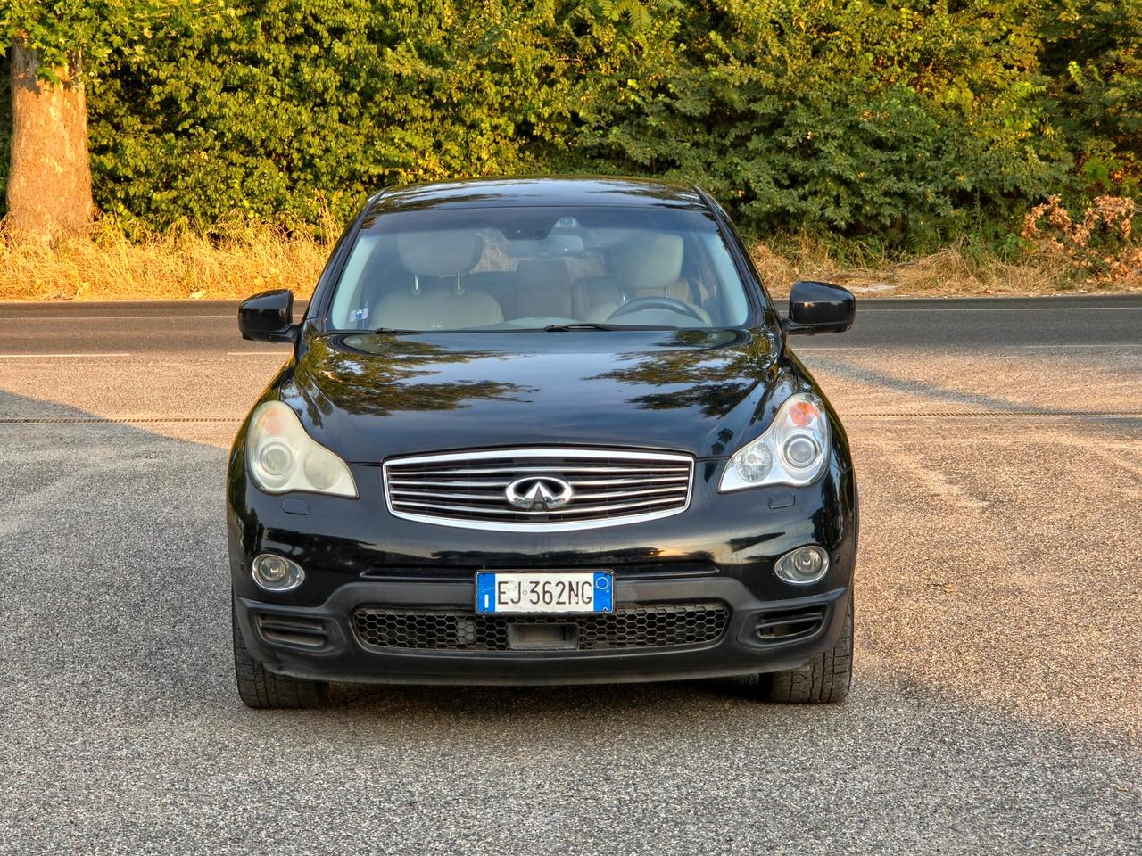 Infiniti EX30 EX30d GT Premium 2011-E5 Automatico