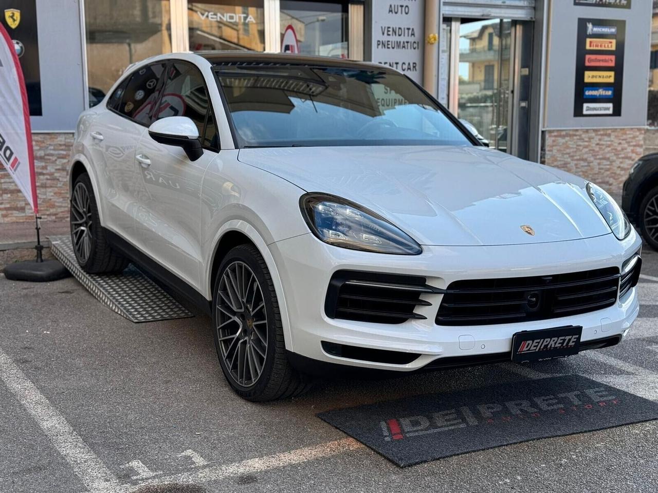 Porsche Cayenne Coupé 3.0 V6 CARPLAY/KEYLESS/CHRONO/PANO