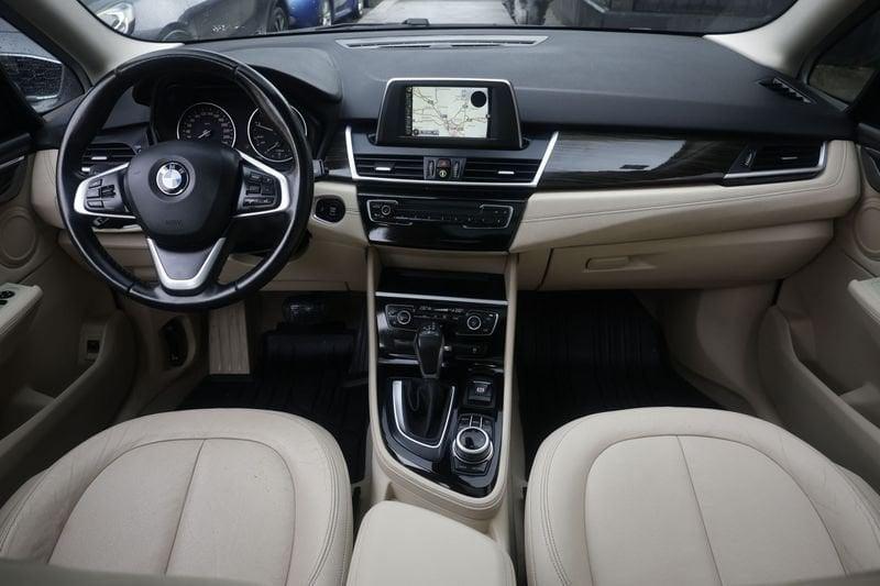 BMW Serie 2 Gran Tourer BMW Serie 2 Gran Tourer 220d xDrive Gran Tourer Luxury aut. 140KW ANNO 2016