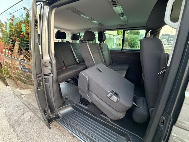 VOLKSWAGEN Caravelle 2.0 TDI 204CV PC 4 MOTION AUTOMATICO Comfortline