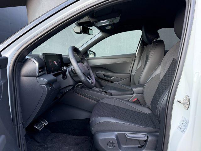 VOLKSWAGEN T-Roc Nuova 1.5 eTSI DSG R-Line GANCIO Black Style LED