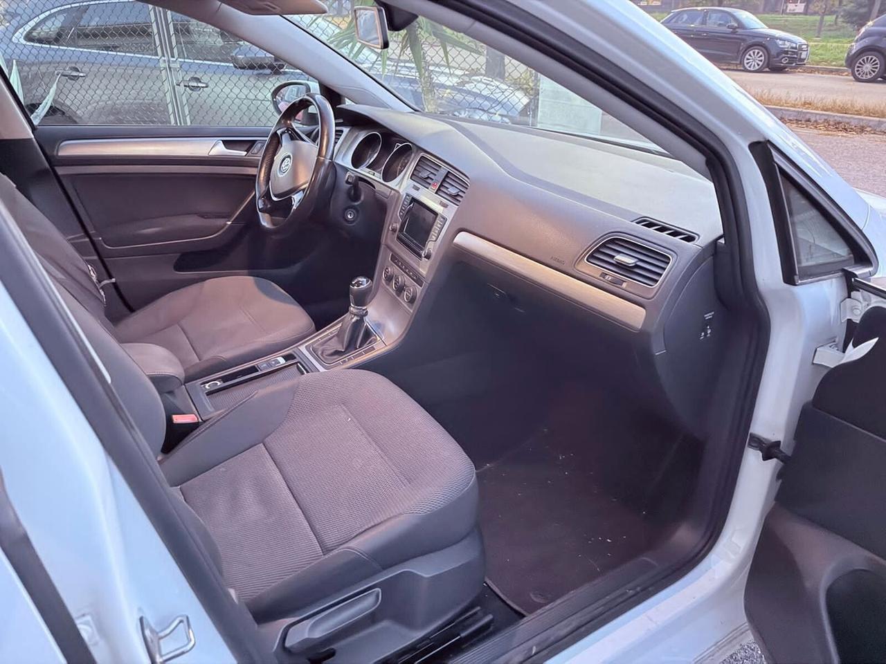 Volkswagen Golf 1.6 TDI 5p. Highline BlueMotion Technology