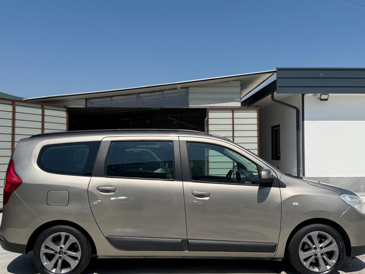 Dacia Lodgy 1.5 dCi 8V 110CV 5 posti Lauréate
