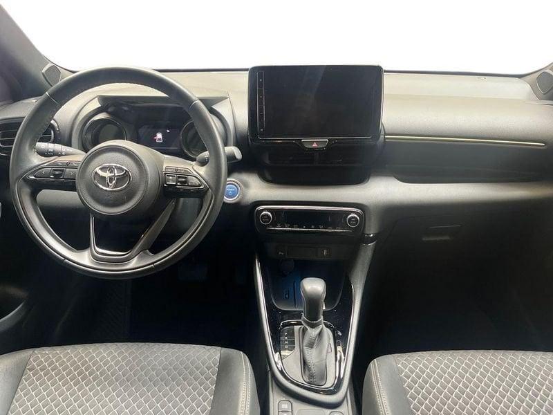 Toyota Yaris Hybrid Style MY22