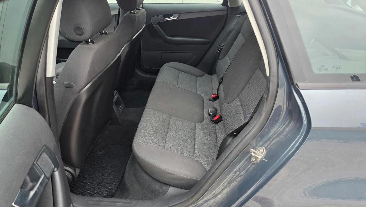 Audi A3 SPB 1.6 TDI 90 CV CR F.AP Ambiente