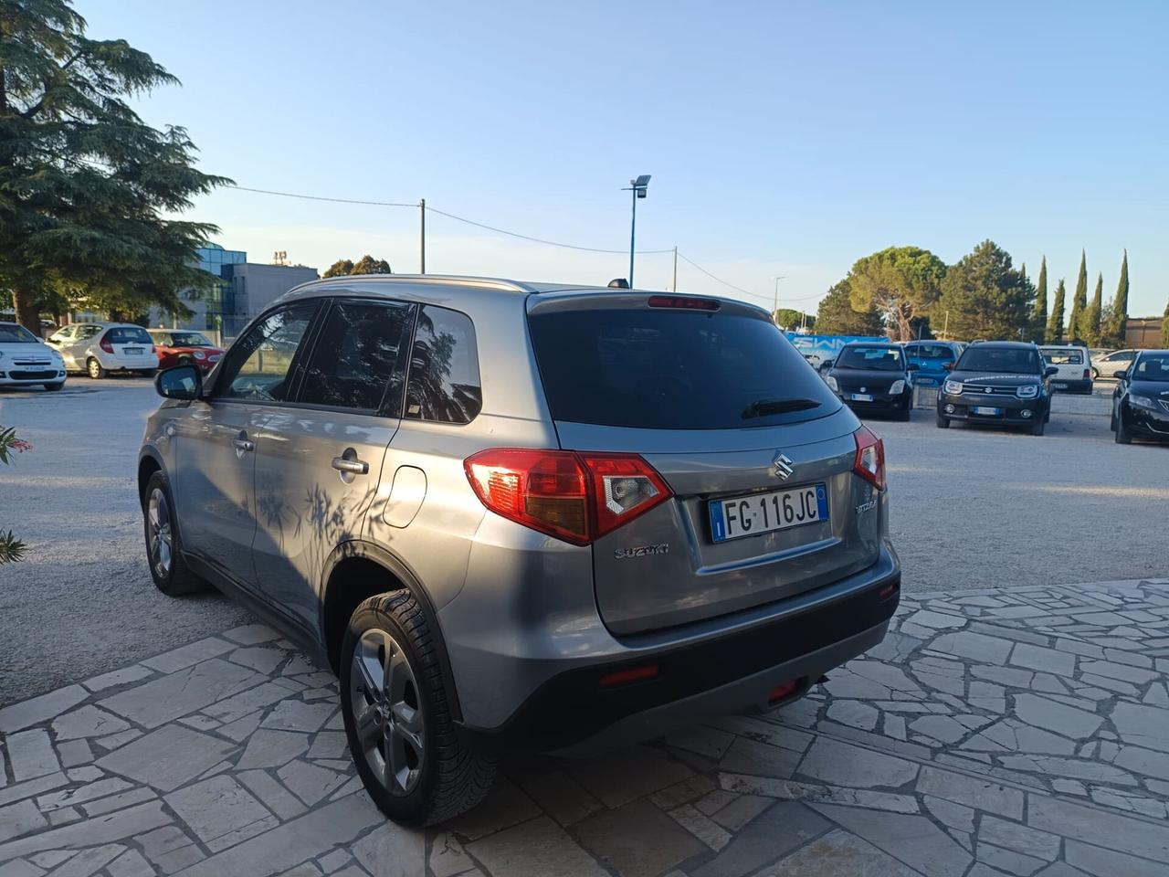 Suzuki Vitara 1.6 DDiS V-Top Tua a 165€ al Mese *