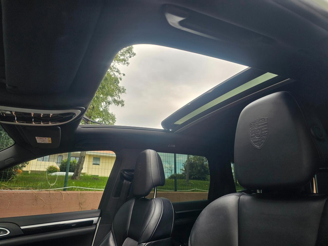 Porsche Cayenne 3.0 Diesel Platinum Edition