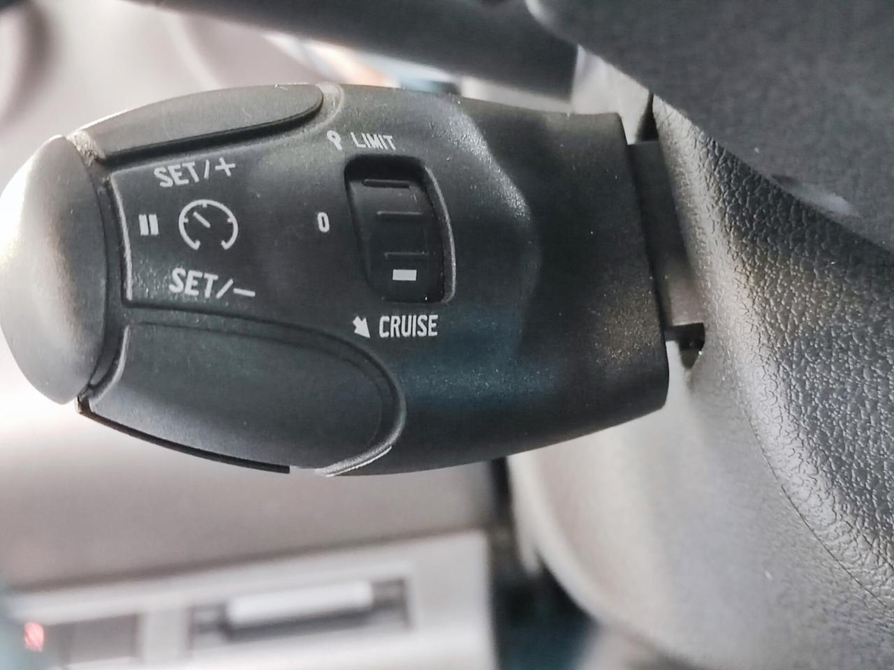 Peugeot 3008 1.6 HDi 115CV Active