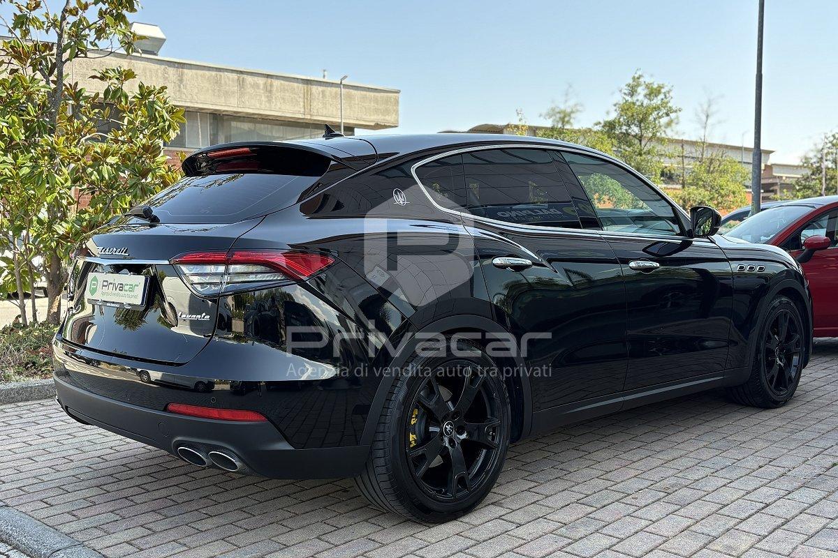 MASERATI Levante V6 AWD Granlusso