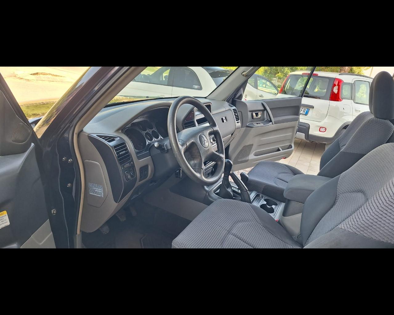 MITSUBISHI Pajero 3.2 16V DI-D 3p. GLX