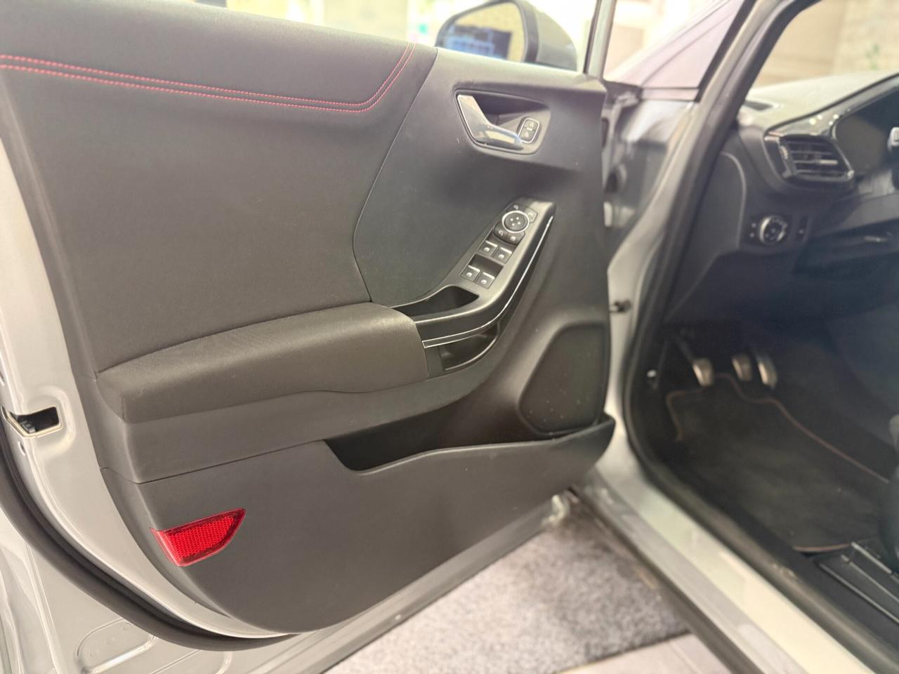 Ford Puma 1.0 EcoBoost Hybrid 125 CV S&S ST-Line X