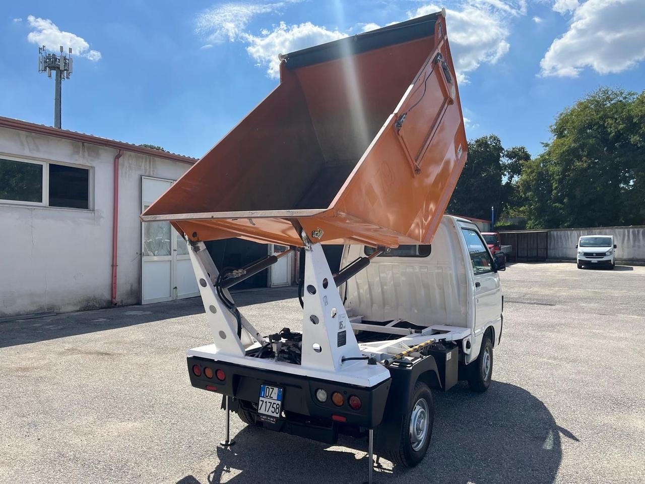 Piaggio quargo con vasca/rib.-700 cc- Diesel -2014