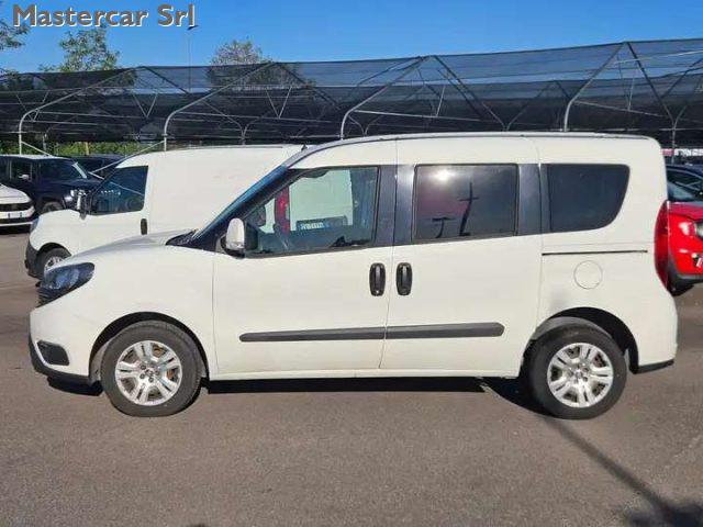 FIAT Doblo DOBLÒ COMBI 5 POSTI 1.6 MJT 105CV SX - FY266KH