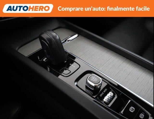 VOLVO V60 B4 (d) Geartronic Momentum Business Pro