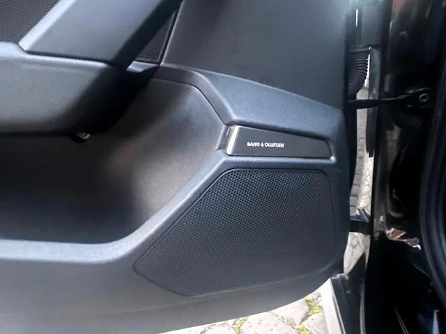 Audi A3 SPB 30 g-tron S tronic line edition