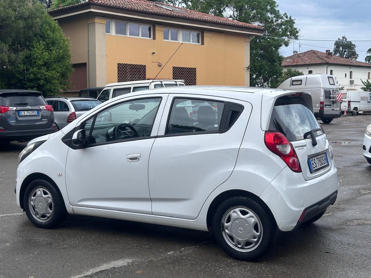 Chevrolet Spark 1.0 LS GPL scade 2033 Neopatentati