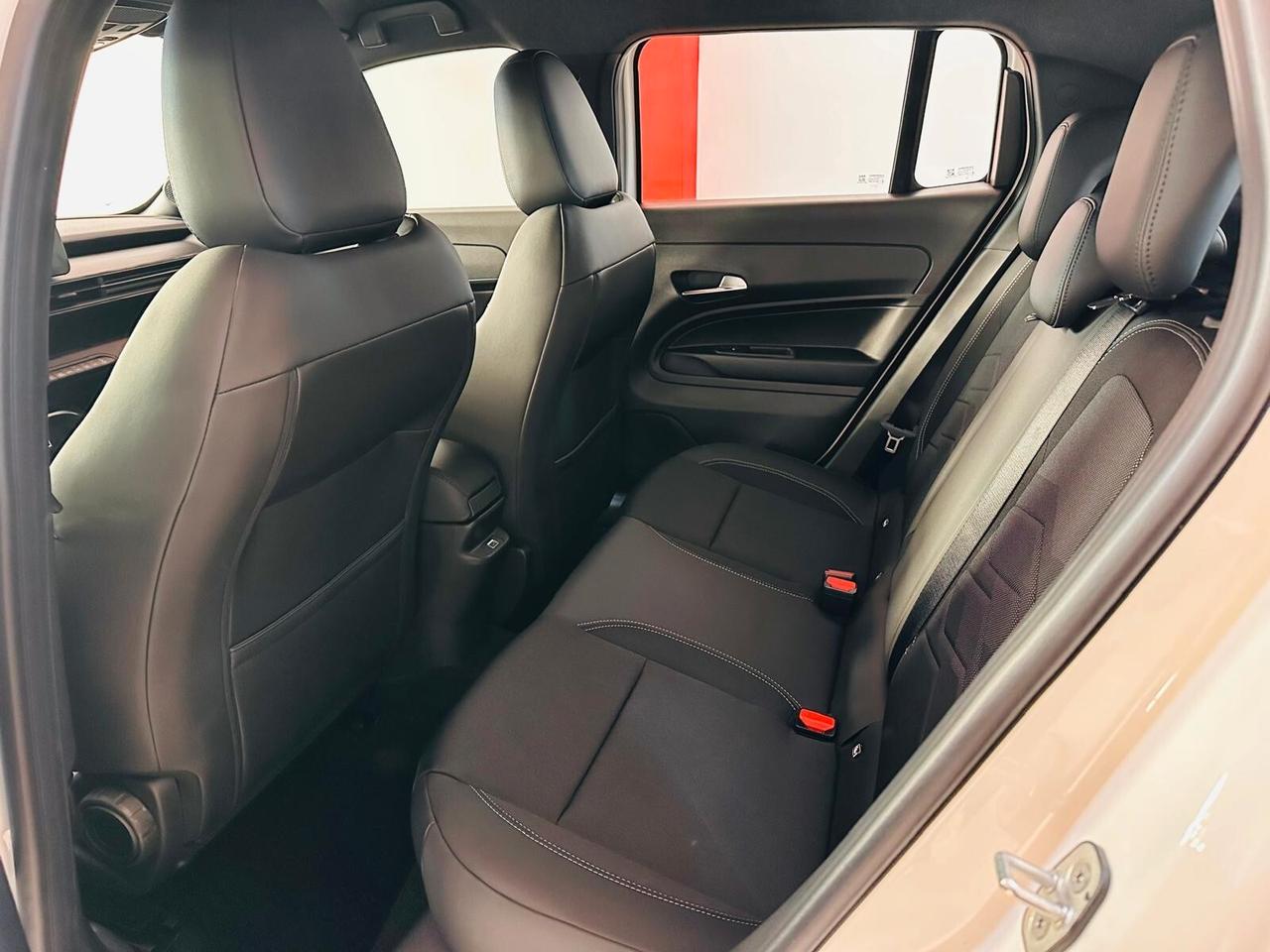 Jeep Avenger 1.2 Turbo 100 CV Altitude KM0