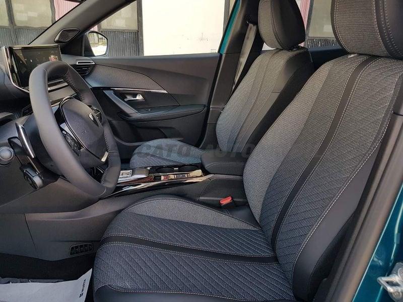 Peugeot 2008 2008 1.2 hybrid Allure 136cv e-dcs6