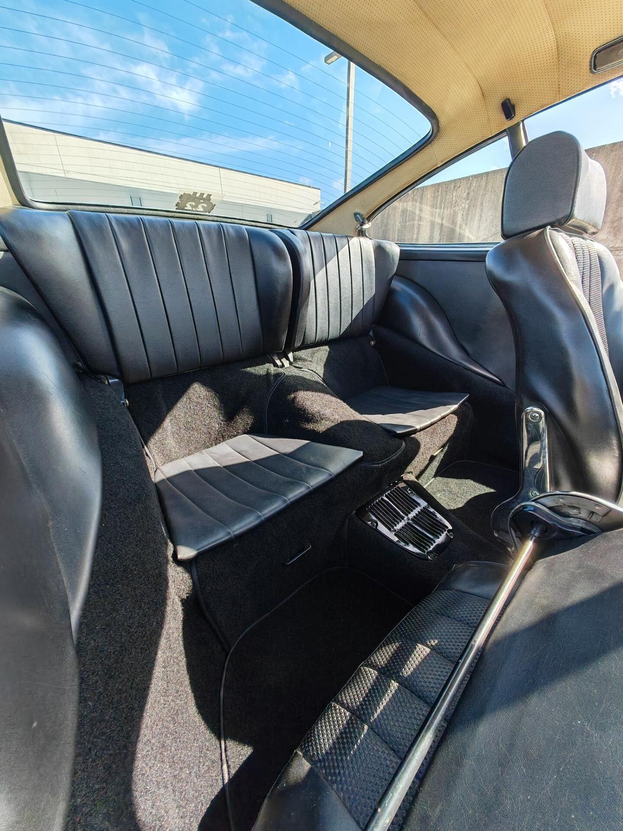 Porsche 911 2.2 S (PERMUTE)