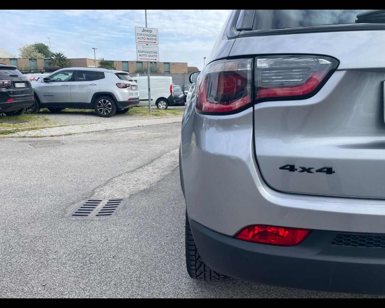 JEEP Compass II 2017 - Compass 2.0 mjt Night Eagle 4wd 140cv auto