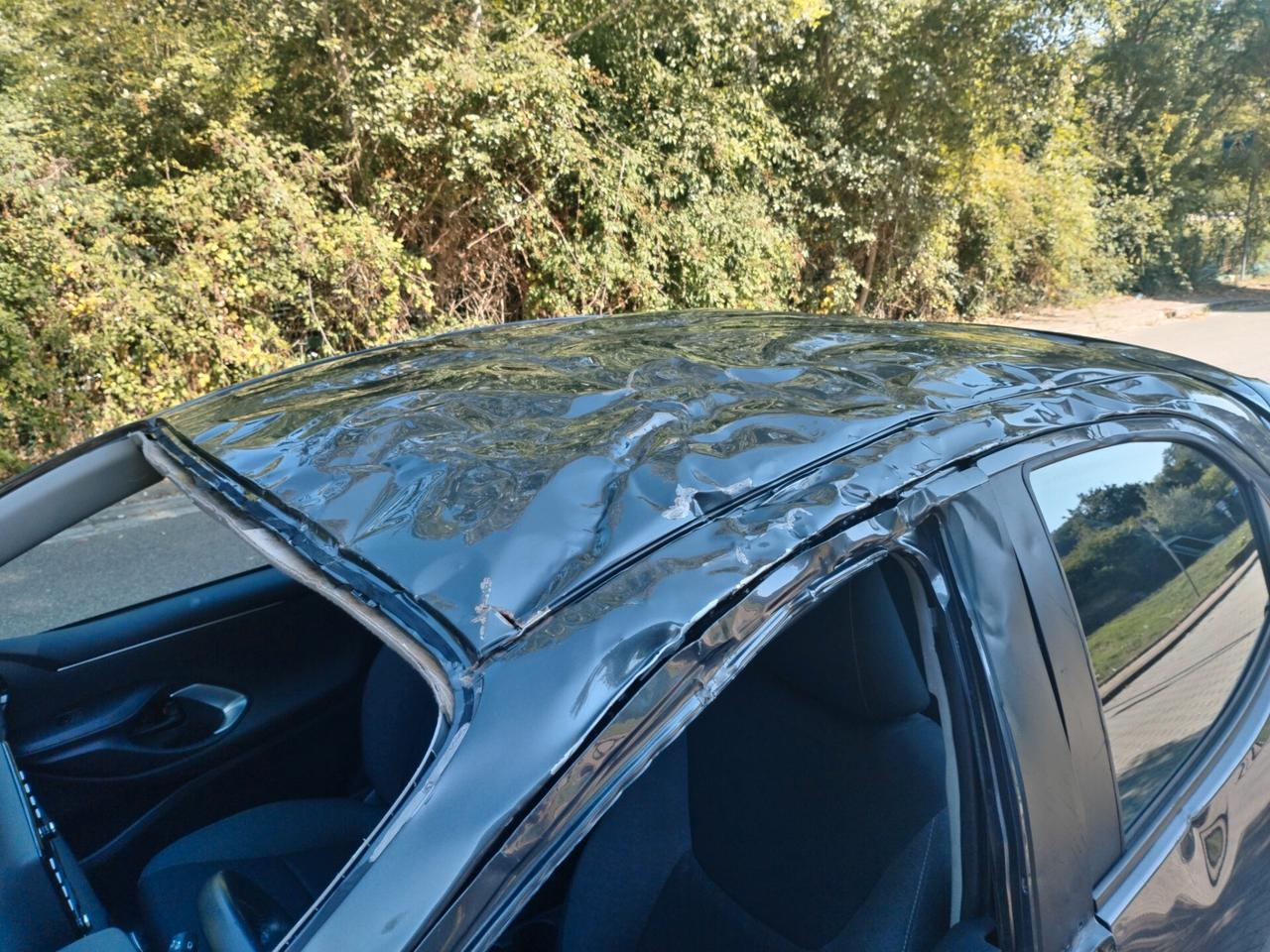 Toyota Yaris 1.0 5 porte Incidentata/Sinistrata