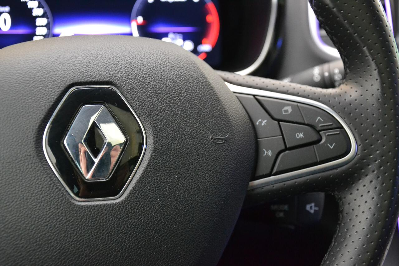 Renault Espace 2.0 dCi 190CV EDC INITIALE PARIS 4CONTROL 7 POSTI