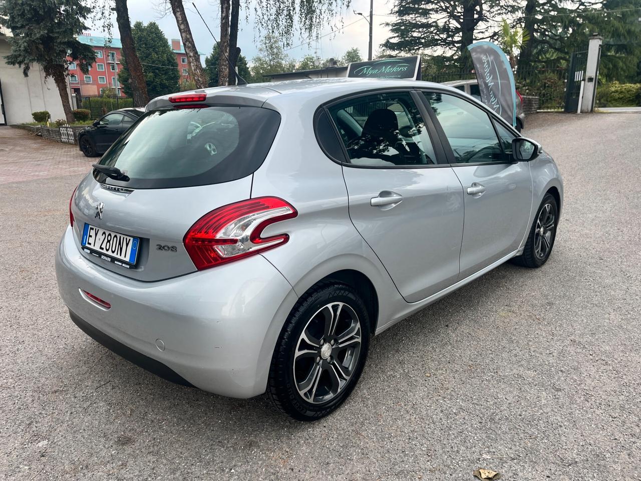 Peugeot 208 PureTech 82 5 porte Access