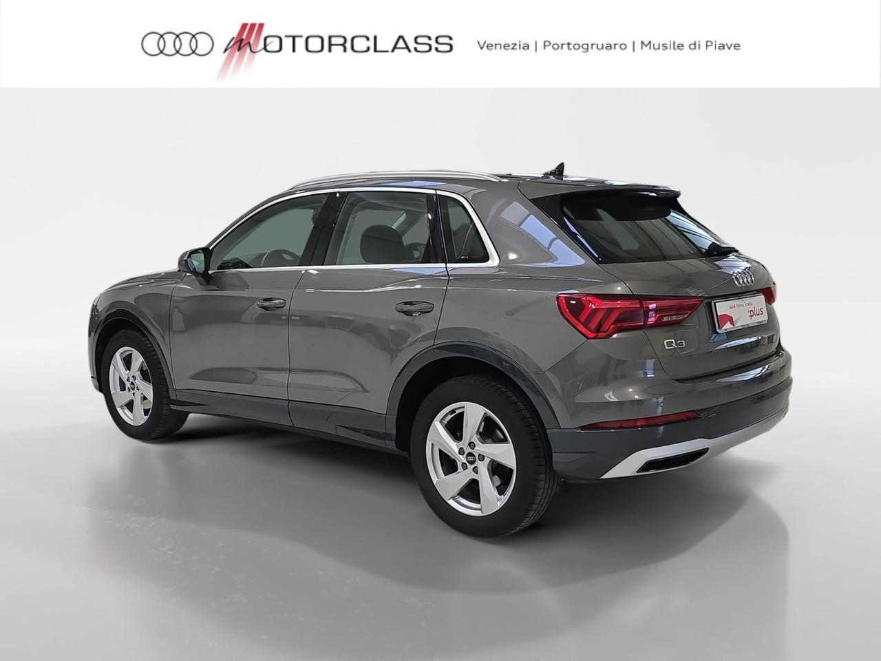 Audi Q3 35 2.0 tdi business advanced s tronic