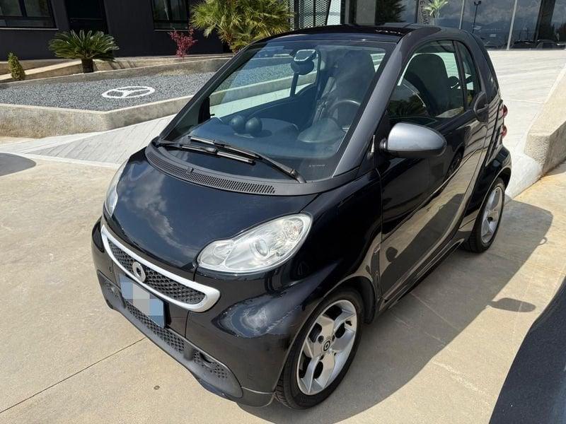 smart fortwo fortwo 1000 52 kW MHD coupé passion