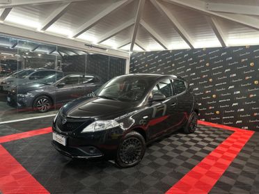 Lancia Ypsilon 1.2 69 CV 5 porte S&S Elefantino Blu