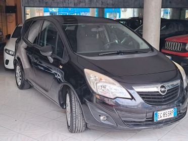 Opel Meriva 1.7 CDTI 110CV b-color Panoramic
