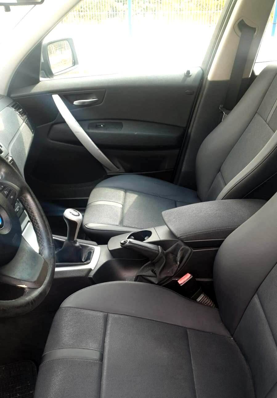 Bmw X3 2.0d cat Futura