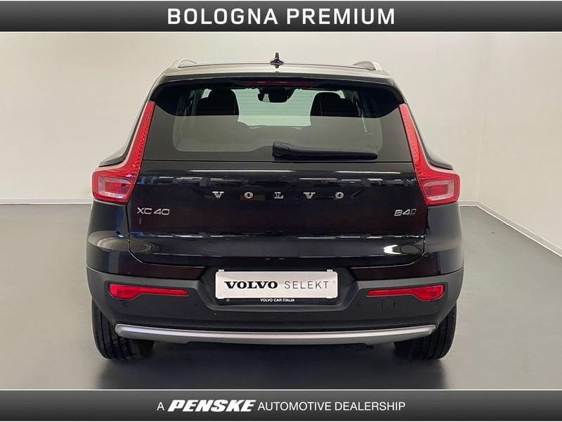 Volvo XC40 B4 AWD Geartronic Momentum Pro