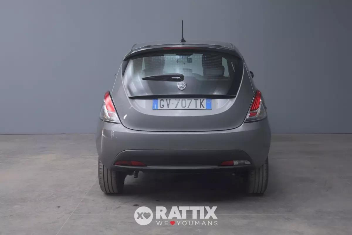 Lancia Ypsilon 1.0 Firefly Hybrid 70CV Oro