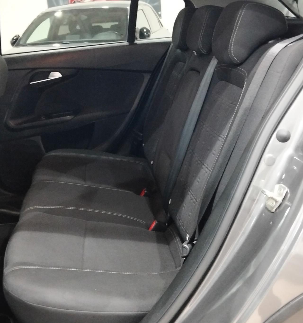 Fiat Tipo 1.6 Mjt 130Cv Cross 27.313 Km - 2023