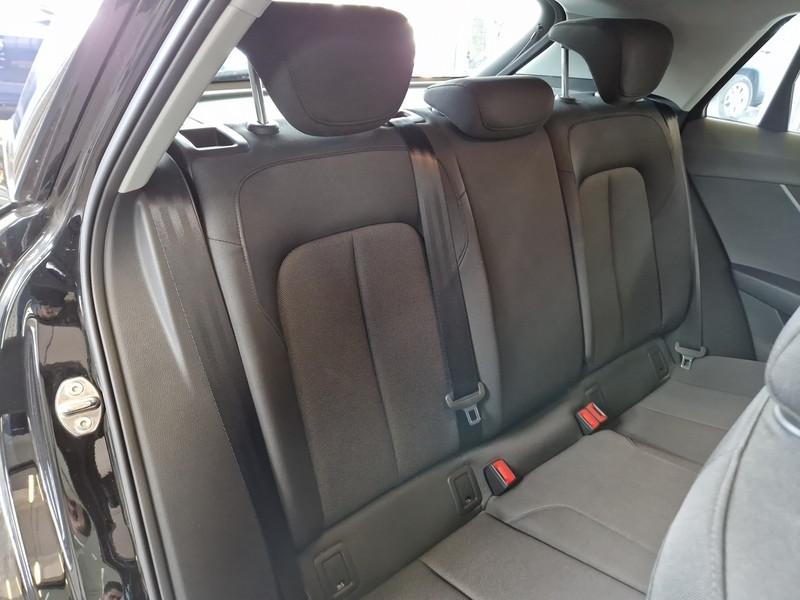AUDI Q2 2.0 30 TDI BUSINESS S TRONIC