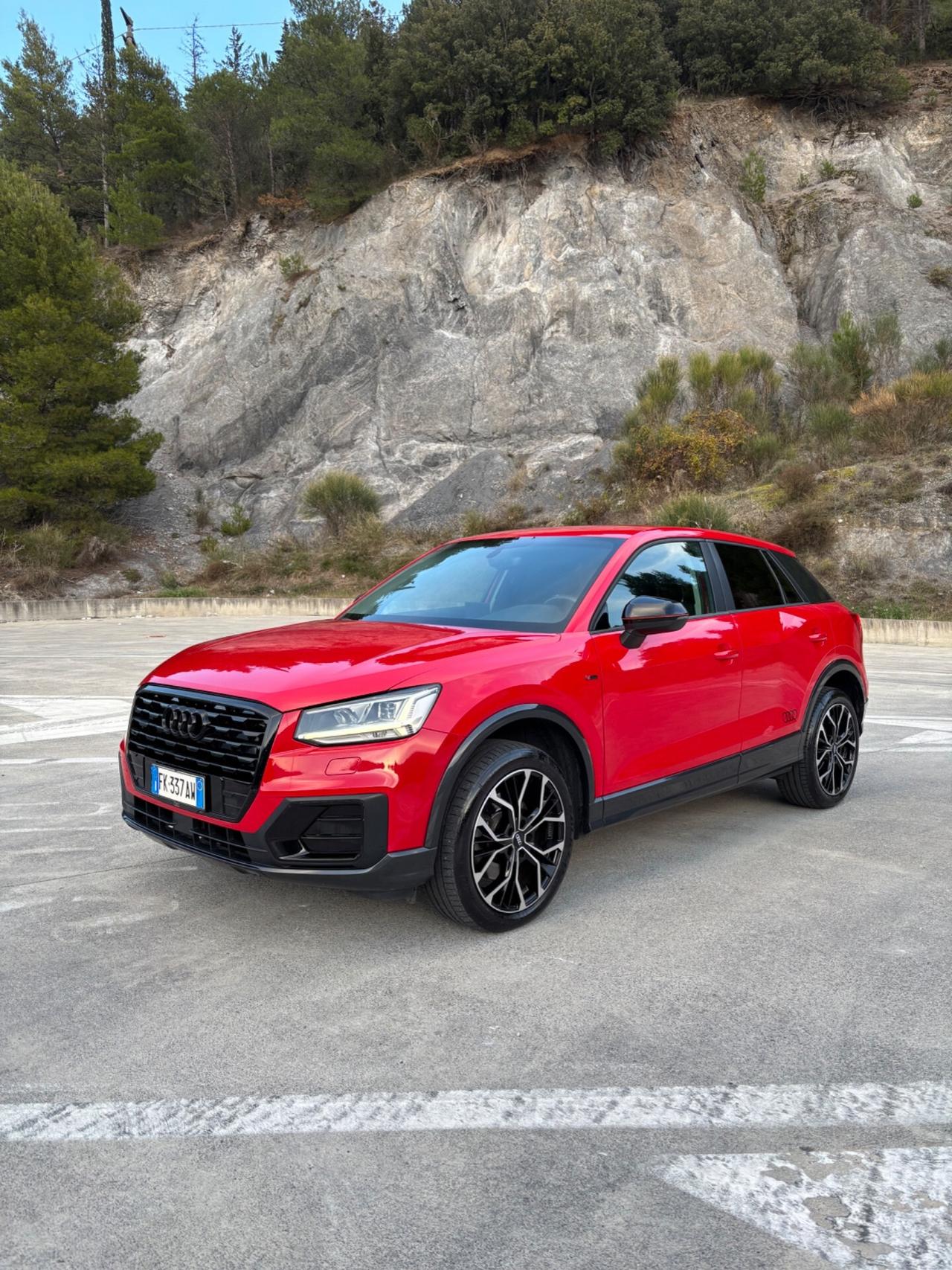 Audi Q2 1.6 TDI S line RED Edition