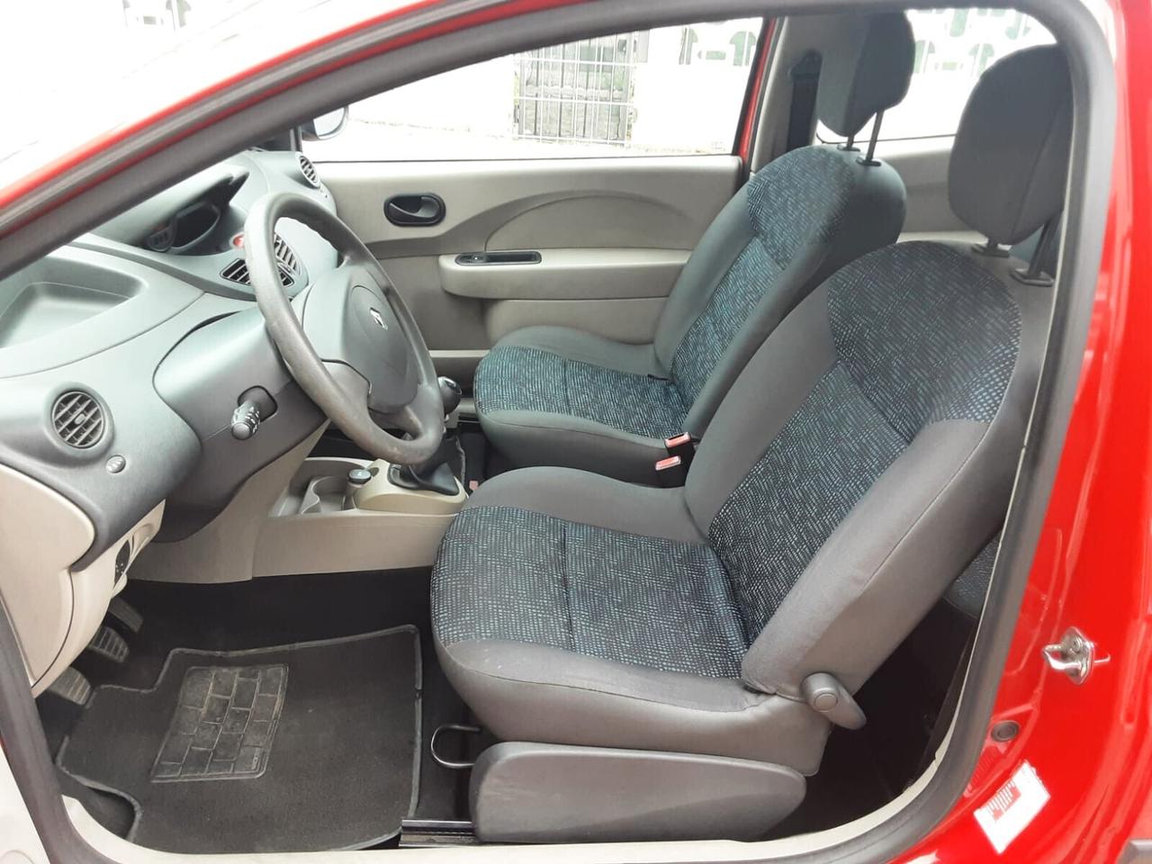 Renault Twingo 1.2 8V Dynamique