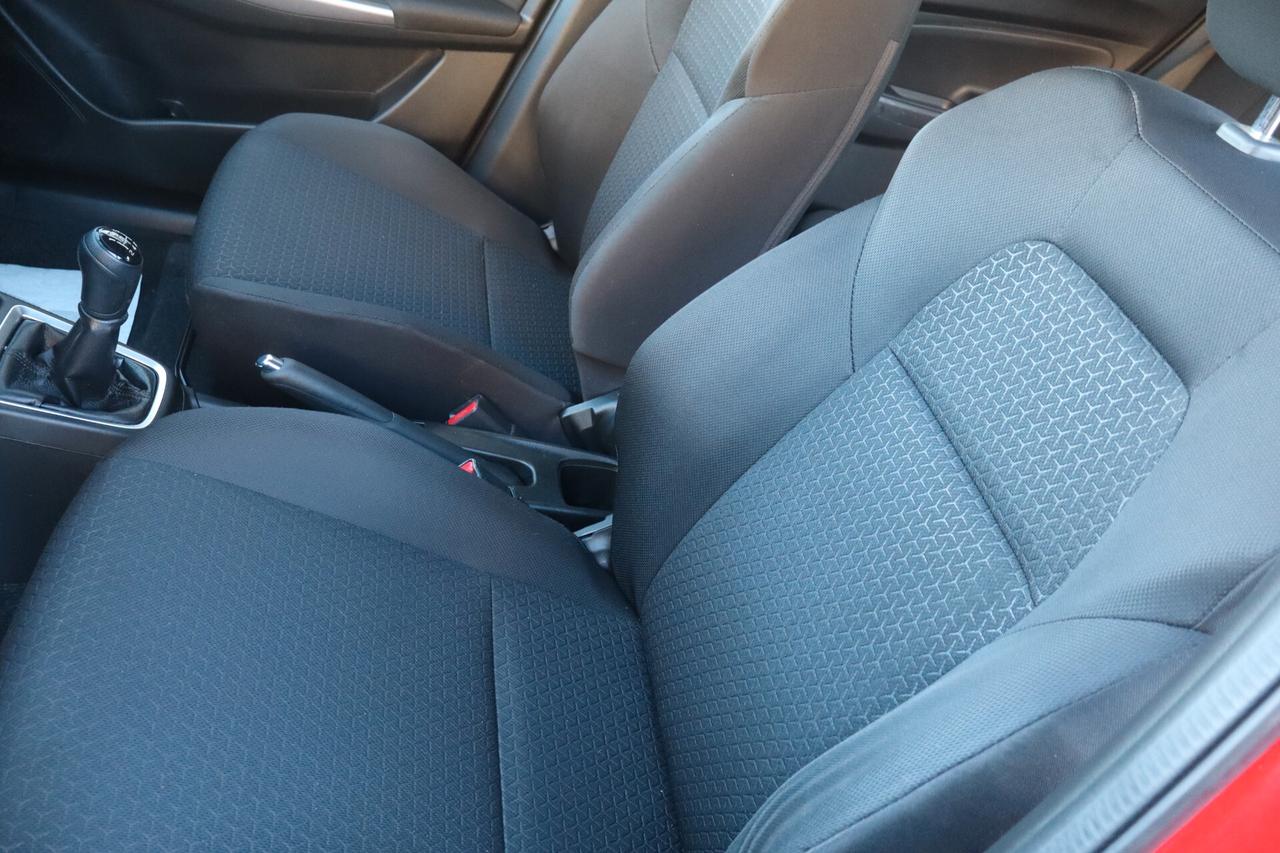 Suzuki Swift 1.2 Hybrid 4WD AllGrip Top