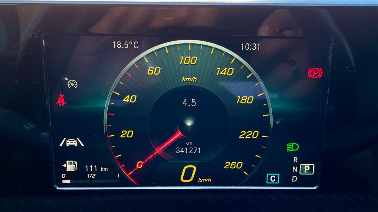 MERCEDES-BENZ CLASSE A180 1.5 116CV - FULL LED, PELLE, NEOPATENTATI