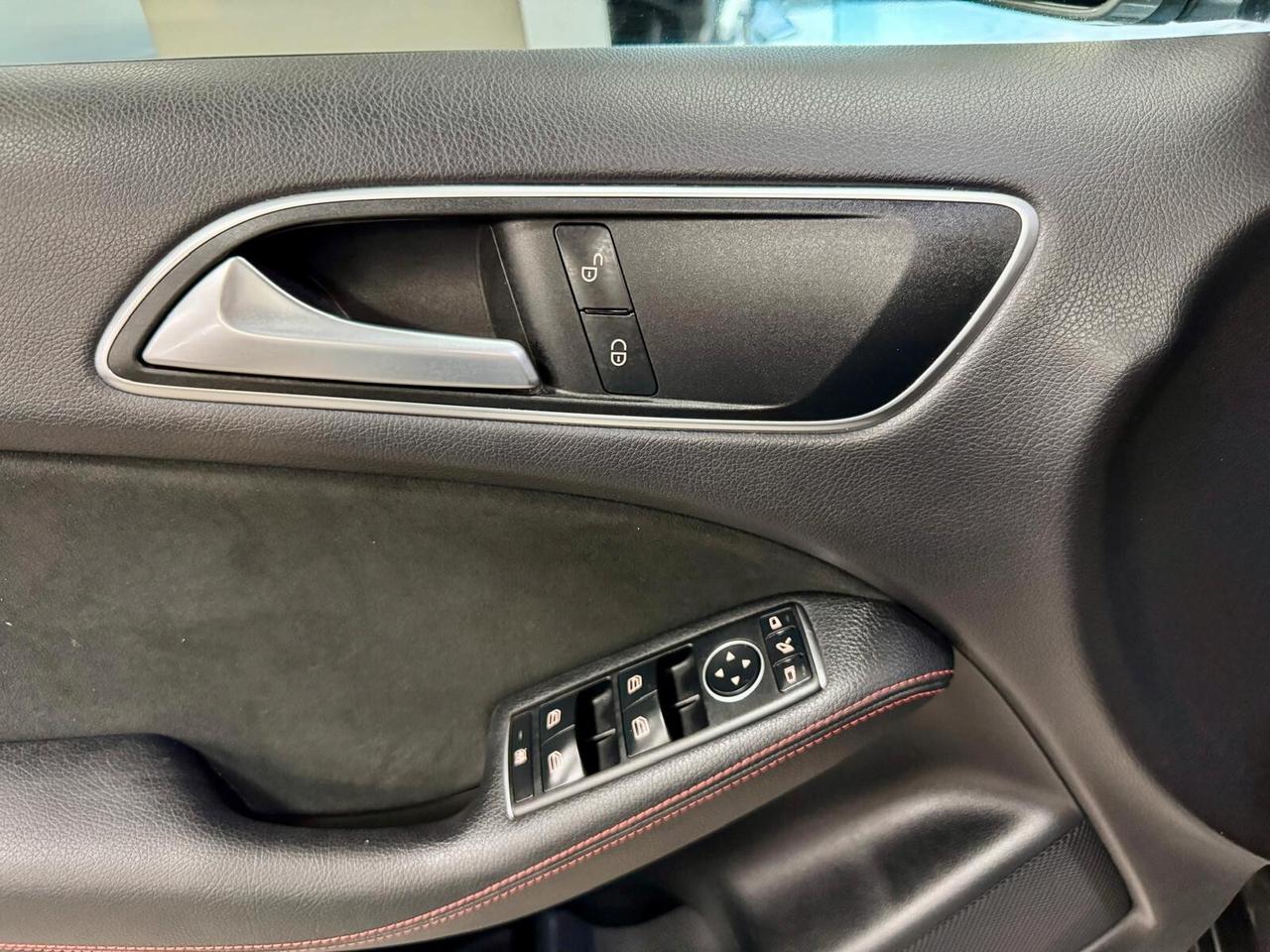 Mercedes B 180d Automatic Premium 2018 + TETTO