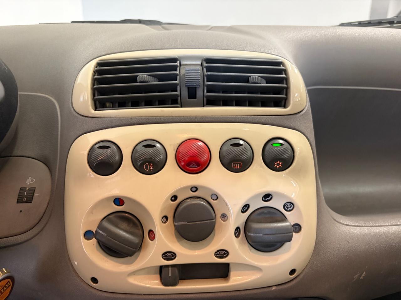 Fiat 600 1.1 50th Anniversary Clima Servo