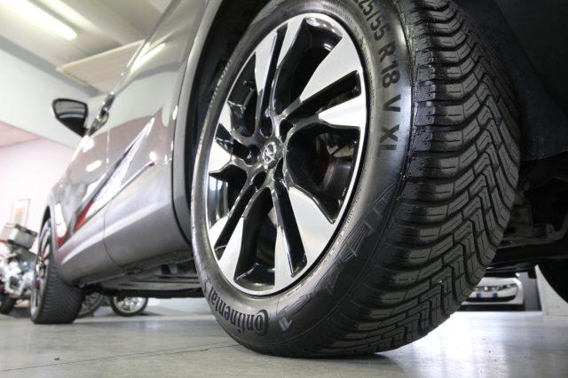 OPEL Grandland 1.6 PHEV aut. FWD Business Elegance