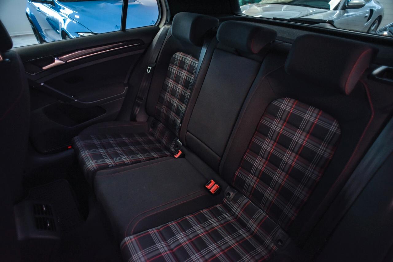 Volkswagen Golf GTI 2.0 TSI DSG 5p. BlueMotion Technology