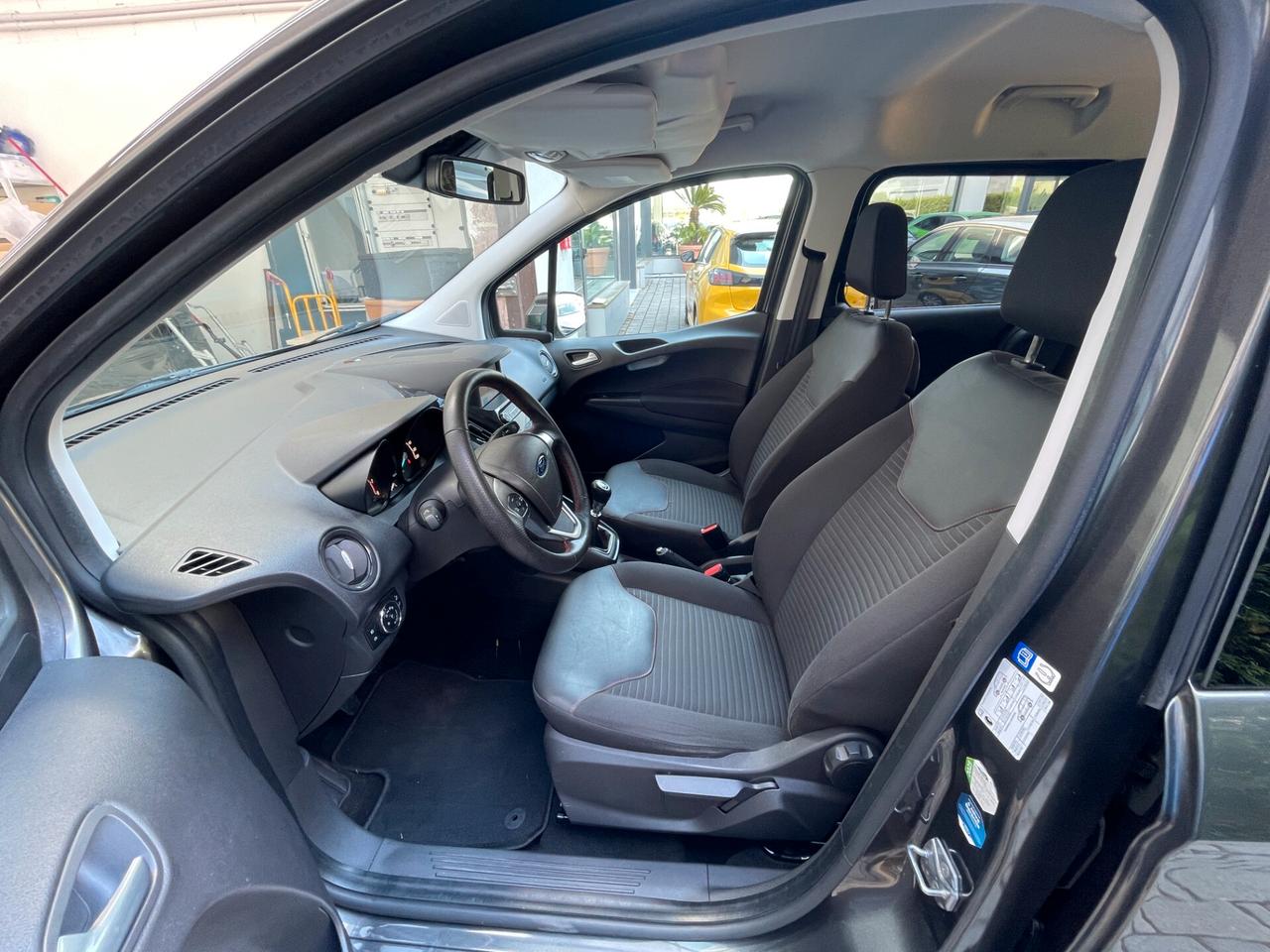 Ford Tourneo Courier 1.0 EcoBoost 100 CV Plus
