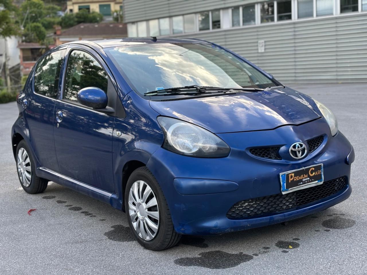 TOYOTA AYGO 1.0 BENZINA 5 PORTE AUTOMATICA
